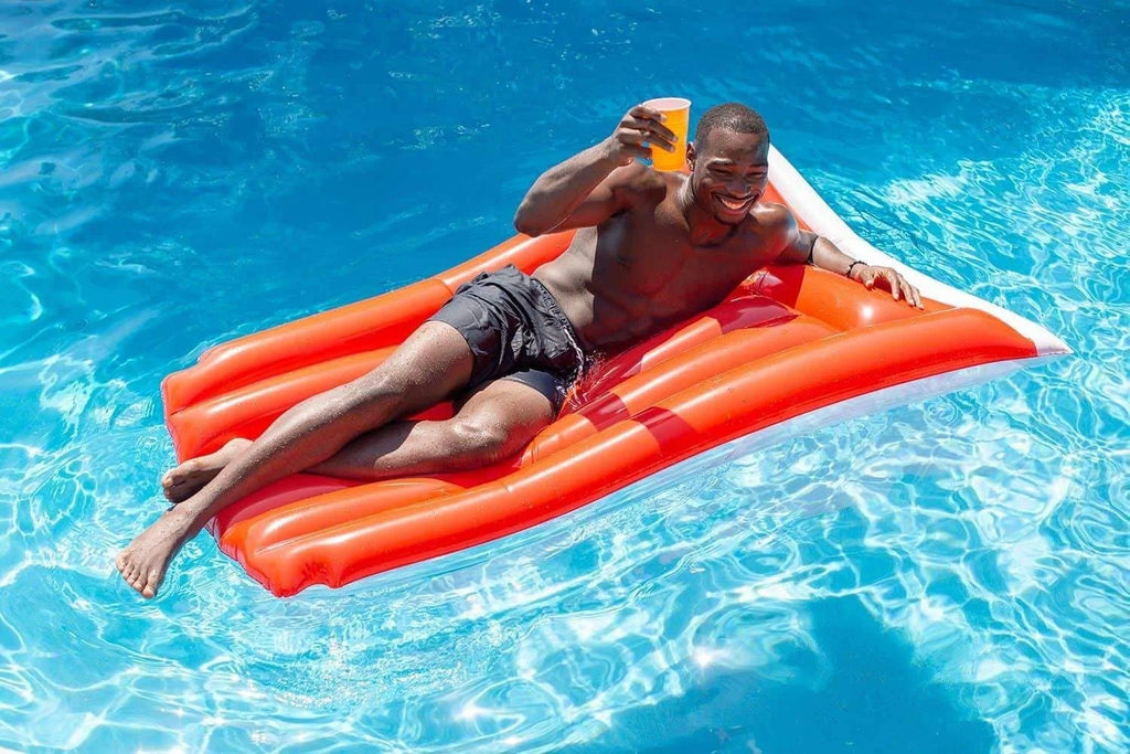Red Cup Pool Raft W97380
