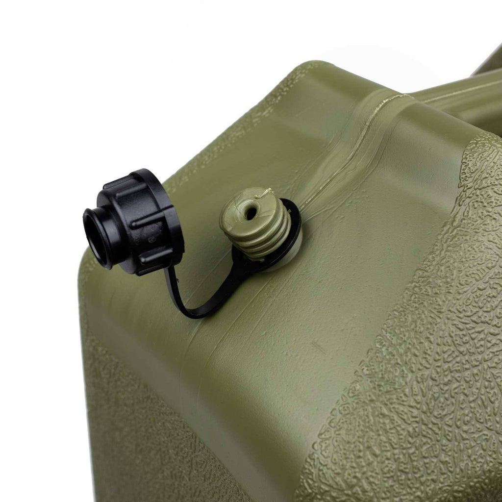 5 Gal Green Water Can S655350