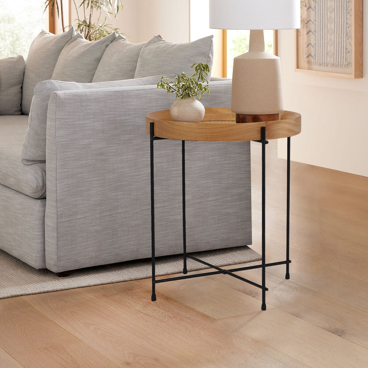 14.2" Round Rattan End Side Table L33040