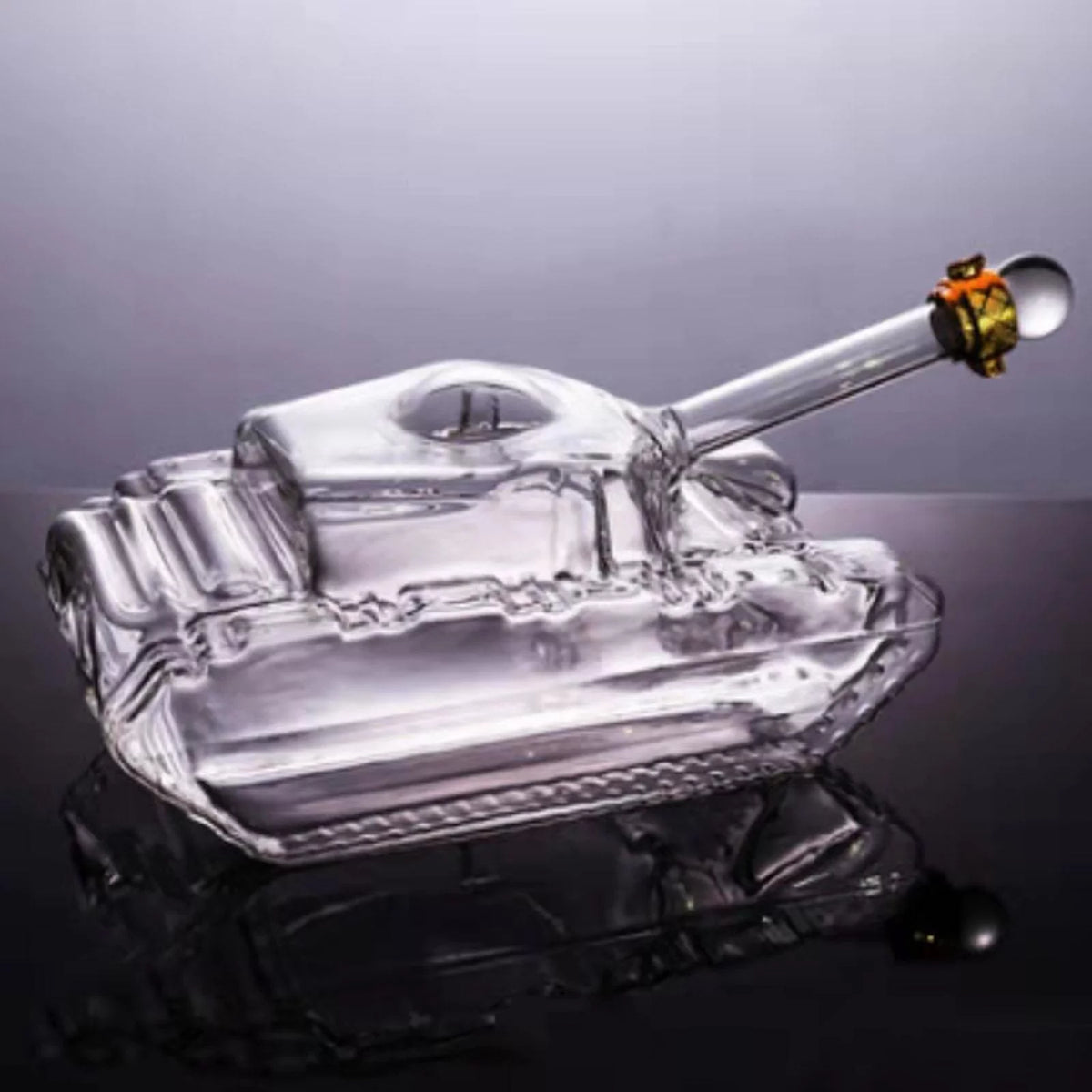 Tank Shaped Clear Decanter V926249