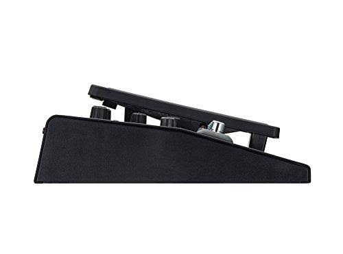 Multi-Effects Processor with Soft Carrying Case J14680